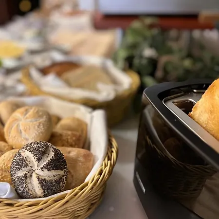 Boho I Restauracja 호텔 2*