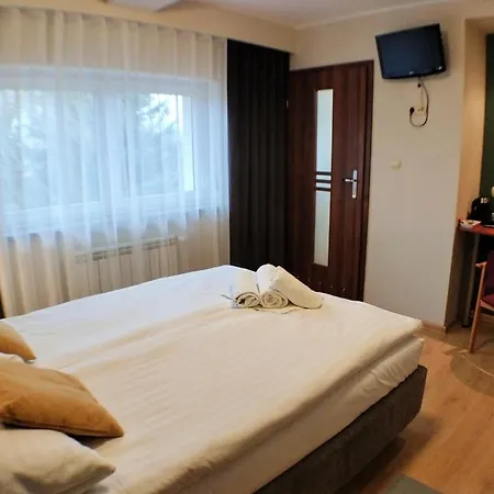 Bankietowa & Restauracja Hotel 2*