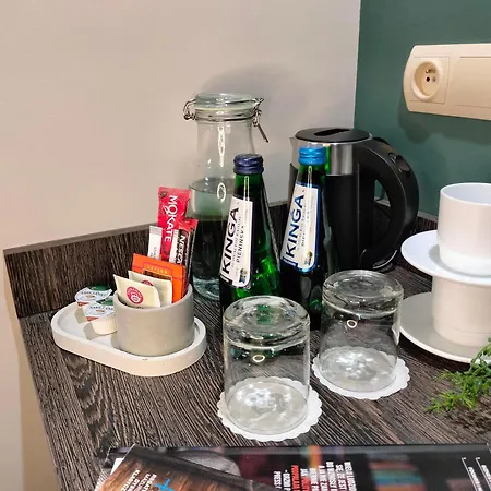 Boho I Restauracja فندق أوستروف فيلكابورسكي