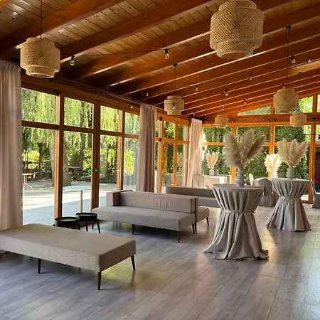 Boho Hotel I Restauracja Hotel Ostrow Wielkopolski