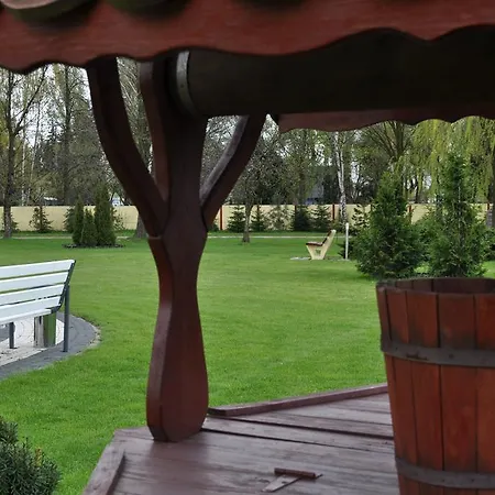 Boho I Restauracja أوستروف فيلكابورسكي