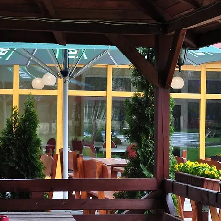 호텔 Boho I Restauracja 2*